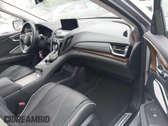 2020 Acura RDX Advance with VIN 5J8TC2H79LL035917, listed as a IAAI auction lot 42340862 with 18,378 mi miles and . Bid and sale history available at DreamBid. Image 5.