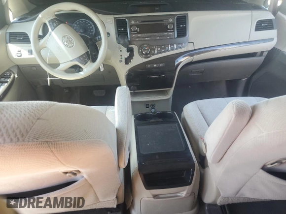 2014 Toyota Sienna LE AAS with VIN 5TDKK3DC9ES480133, listed as a Copart auction lot 60547605 with Not provided miles and Salvage title. Bid and sale history available at DreamBid. Image 8.