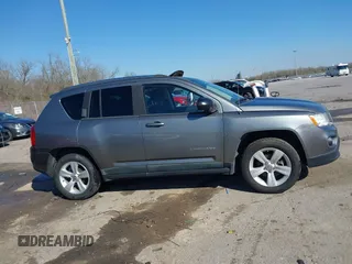 2011 Jeep Compass with VIN 1J4NT1FA6BD290625, listed as a IAAI auction lot 41758224 with 53,254 mi miles. Bid and sale history available at carsss.com. Image 13.
