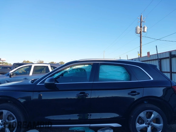 2021 Audi Q5 Prestige with VIN WA1CAAFY4M2101060, listed as a IAAI auction lot 41049047 with 51,712 mi miles. Bid and sale history available at carsss.com. Image 14.