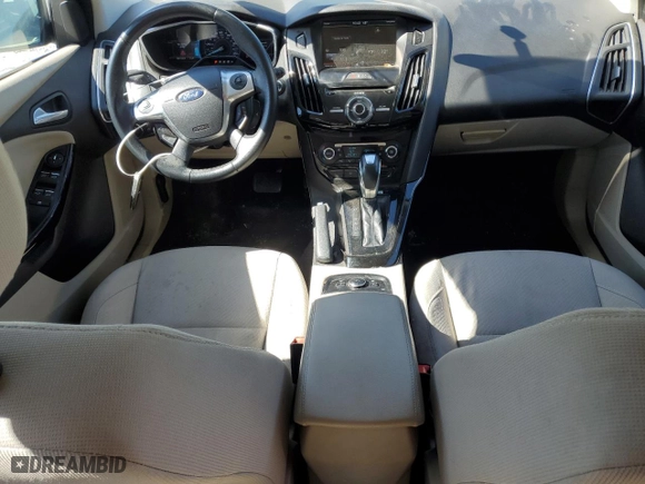 2014 Ford Focus Electric with VIN 1FADP3R40EL259832, listed as a Copart auction lot 49326015 with NaN miles and Clean Title. Bid and sale history available at carsss.com. Image 8.