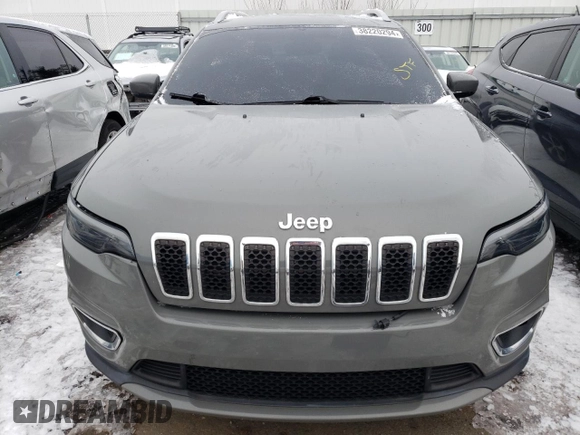 2019 Jeep Cherokee Limited with VIN 1C4PJMDX3KD472313, listed as a Copart auction lot 38220294 with 29,329 mi miles and Non Repairable. Bid and sale history available at carsss.com. Image 5.