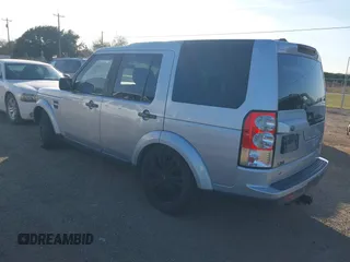 2011 Land Rover LR4 Lux with VIN SALAK2D45BA557984, listed as a IAAI auction lot 41263368 with 176,694 mi miles and . Bid and sale history available at DreamBid. Image 3.