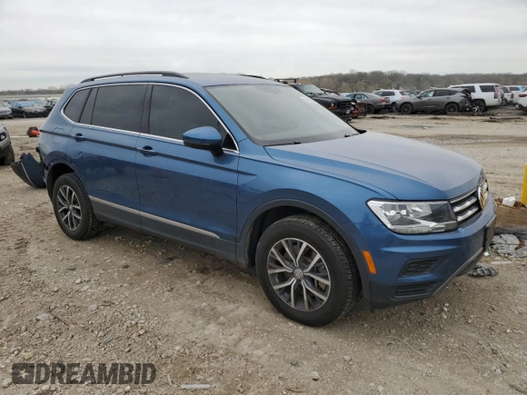 2020 Volkswagen Tiguan SE with VIN 3VV2B7AX2LM082646, listed as a Copart auction lot 51425425 with 53,110 mi miles and Salvage Title. Bid and sale history available at DreamBid. Image 4.
