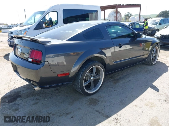 2007 Ford Mustang GT Deluxe with VIN 1ZVFT82H175270870, listed as a IAAI auction lot 41979749 with 131,729 mi miles. Bid and sale history available at carsss.com. Image 4.