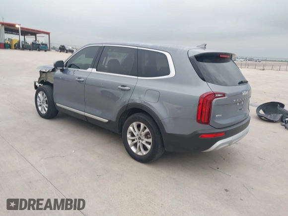 2022 Kia Telluride LX z VIN 5XYP2DHC5NG209265, wystawiony jako IAAI lot #42376957 z przebiegiem 51 615 mil mil oraz . Historia ofert i sprzedaży dostępna na DreamBid. Obrazek 3.
