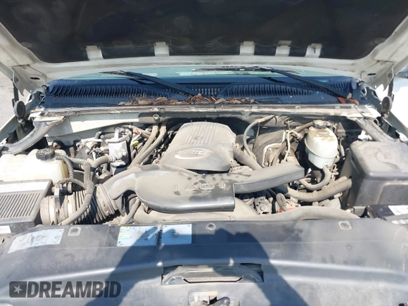 2004 Cadillac Escalade with VIN 1GYEC63T74R310907, listed as a IAAI auction lot 42747095 with 165,755 mi miles and . Bid and sale history available at DreamBid. Image 10.