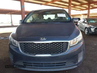2016 Kia Sedona LX with VIN KNDMB5C18G6202573, listed as a IAAI auction lot 41841796 with 68,568 mi miles. Bid and sale history available at carsss.com. Image 12.