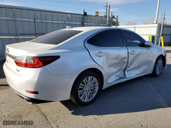 2017 Lexus ES with VIN 58ABK1GG6HU077797, listed as a Copart auction lot 48052305 with 136,259 mi miles and Salvage Title. Bid and sale history available at carsss.com. Image 3.