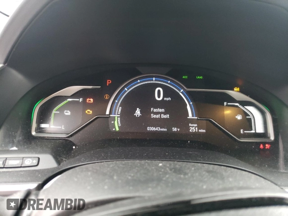 2018 Honda Clarity Plug-In Hybrid Touring with VIN JHMZC5F38JC018662, listed as a Copart auction lot 44567784 with 30,643 mi miles. Bid and sale history available at carsss.com. Image 9.