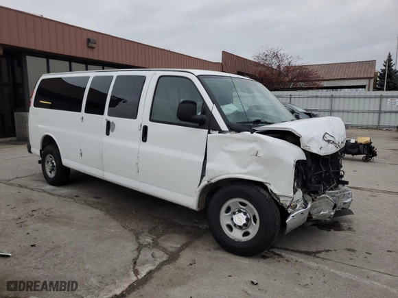 2012 Chevrolet Express Passenger 1LT with VIN 1GAZG1FG5C1140436, listed as a Copart auction lot 85259254 with 0 mi miles and Salvage Title. Bid and sale history available at carsss.com. Image 4.