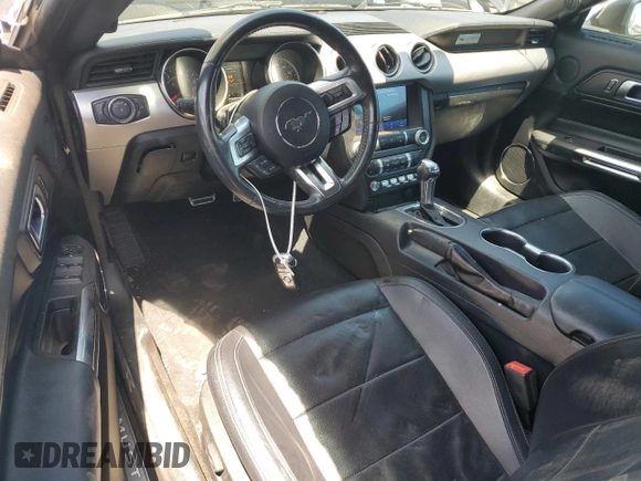 2022 Ford Mustang EcoBoost z VIN 1FATP8UH0N5102809, wystawiony jako Copart lot #54985515 z przebiegiem 47 174 mil mil oraz Szkoda całkowita • Salvage title. Historia ofert i sprzedaży dostępna na DreamBid. Obrazek 8.