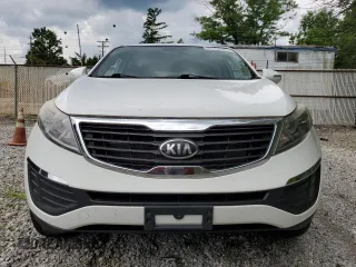 2013 Kia Sportage LX with VIN KNDPBCA20D7501980, listed as a Copart auction lot 61784015 with 140,793 mi miles and Salvage title. Bid and sale history available at DreamBid. Image 5.