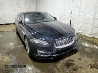 2016 Jaguar XJ with VIN SAJXJ1GD2G8V98776, listed as a Copart auction lot 41959995 with 77,391 mi miles and Salvage title. Bid and sale history available at DreamBid. Image 11.