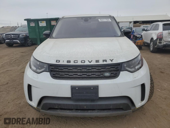 2017 Land Rover Discovery HSE with VIN SALRRBBV1HA043438, listed as a Copart auction lot 82411764 with 98,144 mi miles and Clean Title. Bid and sale history available at DreamBid. Image 5.