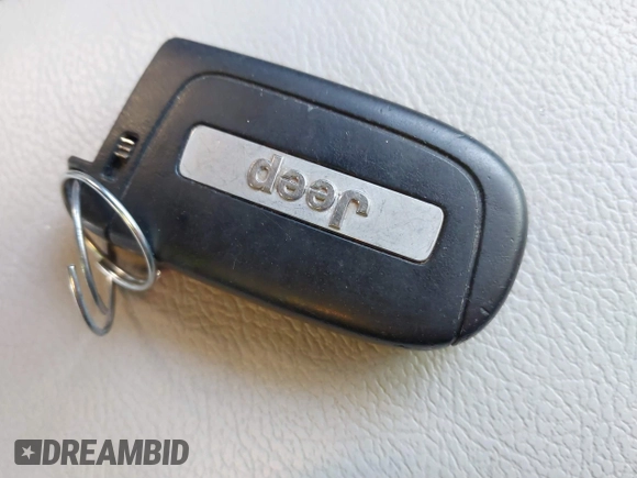 2020 Jeep Compass Limited z VIN 3C4NJCCB3LT150578, wystawiony jako IAAI lot #41054717 z przebiegiem 124 748 mil mil oraz . Historia ofert i sprzedaży dostępna na DreamBid. Obrazek 11.