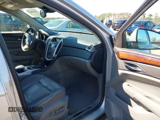 2010 Cadillac SRX Luxury Collection with VIN 3GYFNAEY0AS510272, listed as a IAAI auction lot 41843824 with 117,196 mi miles and . Bid and sale history available at carsss.com. Image 5.