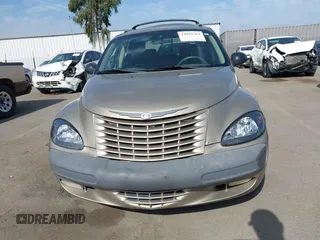 2002 Chrysler PT Cruiser Limited with VIN 3C8FY68B52T339014, listed as a IAAI auction lot 42021562 with 199,402 mi miles. Bid and sale history available at carsss.com. Image 12.