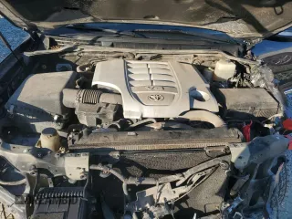 2017 Toyota Land Cruiser with VIN JTMCY7AJ8H4060487, listed as a Copart auction lot 74436304 with 96,840 mi miles and Salvage Title. Bid and sale history available at carsss.com. Image 14.