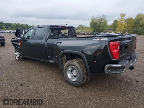 2024 Chevrolet Silverado 3500HD LT z VIN 1GC4YTEY9RF123185, wystawiony jako Copart lot #73687174 z przebiegiem 3 252 mil mil oraz Szkoda całkowita • Salvage title. Historia ofert i sprzedaży dostępna na DreamBid. Obrazek 2.