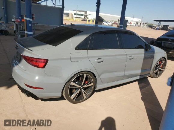 2020 Audi RS 3 z VIN WUABWGFF3LA902025, wystawiony jako Copart lot #75758204 z przebiegiem 46 013 mil mil oraz Szkoda całkowita • Salvage title. Historia ofert i sprzedaży dostępna na DreamBid. Obrazek 3.