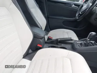 2015 Volkswagen Jetta SE z VIN 3VWD17AJ2FM203795, wystawiony jako IAAI lot #42353495 z przebiegiem 150 903 mil mil oraz . Historia ofert i sprzedaży dostępna na DreamBid. Obrazek 5.