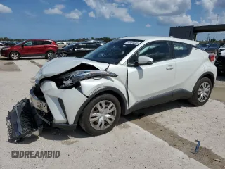 2020 Toyota C-HR LE with VIN NMTKHMBXXLR111125, listed as a Copart auction lot 52434045 with 82,205 mi miles and Non Repairable. Bid and sale history available at carsss.com. Image 1.