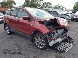 2014 Ford Escape SE with VIN 1FMCU9G92EUD94980, listed as a IAAI auction lot 41154070 with 111,868 mi miles. Bid and sale history available at carsss.com. Image 1.