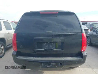 2012 GMC Yukon SLT with VIN 1GKS2CE06CR150096, listed as a IAAI auction lot 41703820 with 308,958 mi miles. Bid and sale history available at carsss.com. Image 16.