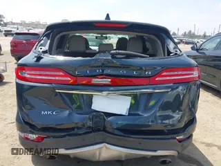 2019 Lincoln MKC Select with VIN 5LMCJ2C99KUL12435, listed as a IAAI auction lot 42288701 with 98,083 mi miles and . Bid and sale history available at DreamBid. Image 16.