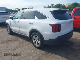 2022 Kia Sorento LX with VIN 5XYRG4LC8NG128049, listed as a IAAI auction lot 42505008 with 62,891 mi miles and . Bid and sale history available at DreamBid. Image 3.