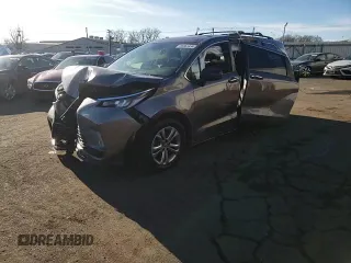 2021 Toyota Sienna XSE with VIN 5TDDSKFC1MS003145, listed as a Copart auction lot 85963334 with 74,145 mi miles and Salvage Title. Bid and sale history available at carsss.com. Image 15.