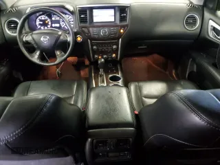 2013 Nissan Pathfinder SL z VIN 5N1AR2MM0DC683546, wystawiony jako Copart lot #60522425 z przebiegiem 194 443 mil mil oraz Czysty tytuł • Clean title. Historia ofert i sprzedaży dostępna na DreamBid. Obrazek 8.