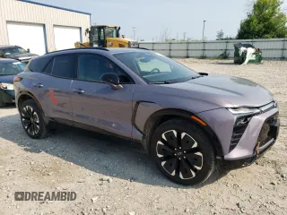 2024 Chevrolet Blazer EV eAWD RS z VIN 3GNKDCRJ2RS185532, wystawiony jako Copart lot #65431054 z przebiegiem 3653 mil mil oraz Szkody całkowita. Historia ofert i sprzedaży dostępna na DreamBid. Obrazek 4.