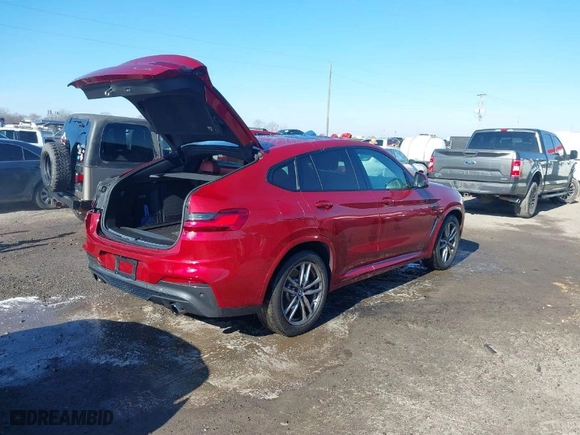 2021 BMW X4 xDrive30i with VIN 5UX2V1C0XM9H70348, listed as a IAAI auction lot 41209981 with 45,706 mi miles. Bid and sale history available at carsss.com. Image 4.