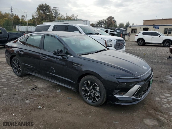 2024 Hyundai Sonata SEL with VIN KMHL64JA9RA368349, listed as a Copart auction lot 76967154 with 302 mi miles and Salvage Title. Bid and sale history available at carsss.com. Image 4.