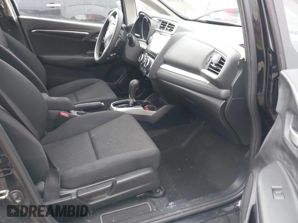 2015 Honda Fit EX-L with VIN 3HGGK5H85FM762070, listed as a IAAI auction lot 42136426 with 84,223 mi miles and . Bid and sale history available at DreamBid. Image 5.