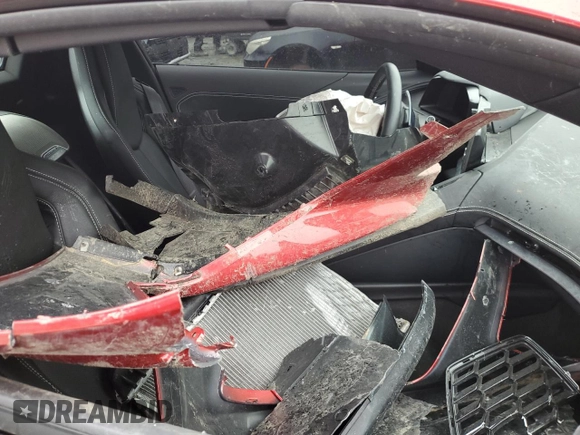 2024 Chevrolet Corvette 2LT with VIN 1G1YB3D41R5123651, listed as a Copart auction lot 44586495 with 10,847 mi miles and Salvage title. Bid and sale history available at DreamBid. Image 7.