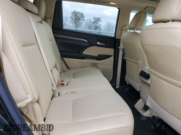 2018 Toyota Highlander Limited with VIN 5TDYZRFH7JS239666, listed as a Copart auction lot 44755665 with 61,232 mi miles and Salvage title. Bid and sale history available at DreamBid. Image 12.