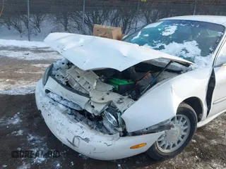 1997 Mercury Sable GS z VIN 1MELM50U6VA657452, wystawiony jako IAAI lot #41415751 z przebiegiem 185 235 mil mil oraz . Historia ofert i sprzedaży dostępna na DreamBid. Obrazek 6.