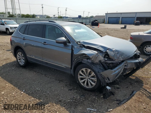 2018 Volkswagen Tiguan SEL with VIN 3VV3B7AXXJM125194, listed as a Copart auction lot 60120755 with 85,434 mi miles and Salvage title. Bid and sale history available at DreamBid. Image 4.