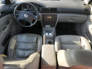 2002 Volkswagen Passat GLS with VIN WVWPD63B12P240042, listed as a Copart auction lot 77996234 with 156,852 mi miles and Salvage Title. Bid and sale history available at carsss.com. Image 8.