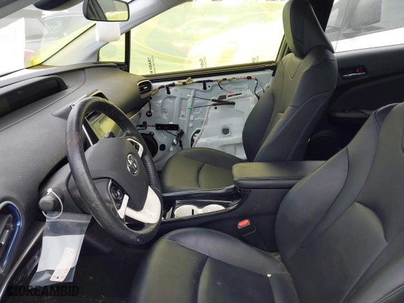 2016 Toyota Prius Four with VIN JTDKARFU3G3017761, listed as a IAAI auction lot 41829610 with 66,486 mi miles. Bid and sale history available at carsss.com. Image 5.