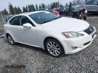 2009 Lexus IS with VIN JTHCK262995032407, listed as a IAAI auction lot 41762610 with 144,033 mi miles. Bid and sale history available at carsss.com. Image 1.