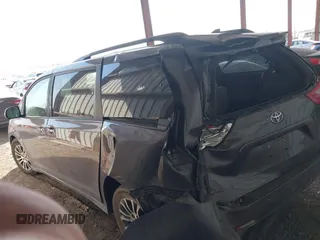 2019 Toyota Sienna XLE Auto Access Seat with VIN 5TDYZ3DC1KS986993, listed as a IAAI auction lot 40575042 with 73,581 mi miles. Bid and sale history available at carsss.com. Image 14.