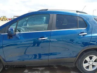 2020 Chevrolet Trax LT with VIN 3GNCJLSB2LL308702, listed as a IAAI auction lot 42081342 with 50,798 mi miles and . Bid and sale history available at DreamBid. Image 14.