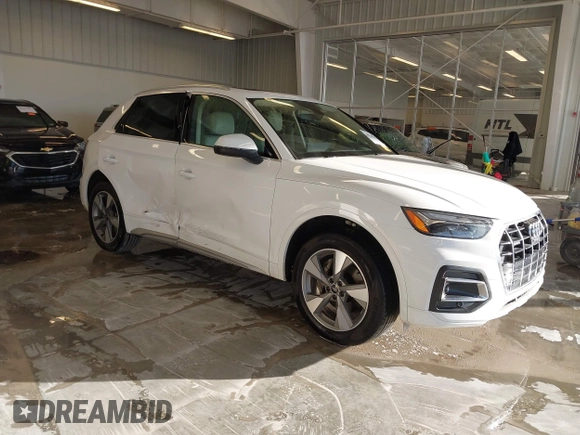 2023 Audi Q5 Premium Plus with VIN WA1BBAFY1P2020434, listed as a IAAI auction lot 40964961 with 26,606 mi miles and . Bid and sale history available at DreamBid. Image 1.
