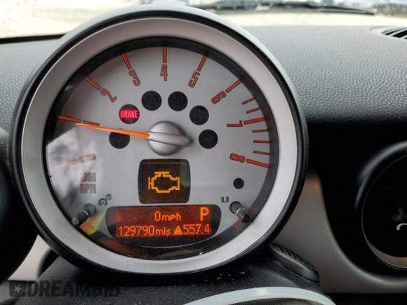 2009 MINI Convertible с VIN WMWMR33579TU95581, выставлен на аукционе Copart как лот 45914735 с пробегом 129 790 миль миль и Списание • Salvage title. История ставок и продаж доступна на DreamBid. Изображение 9.