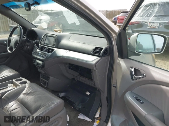 2008 Honda Odyssey Touring с VIN 5FNRL38828B039387, выставлен на аукционе IAAI как лот 41843555 с пробегом 218 070 миль миль и . История ставок и продаж доступна на DreamBid. Изображение 5.