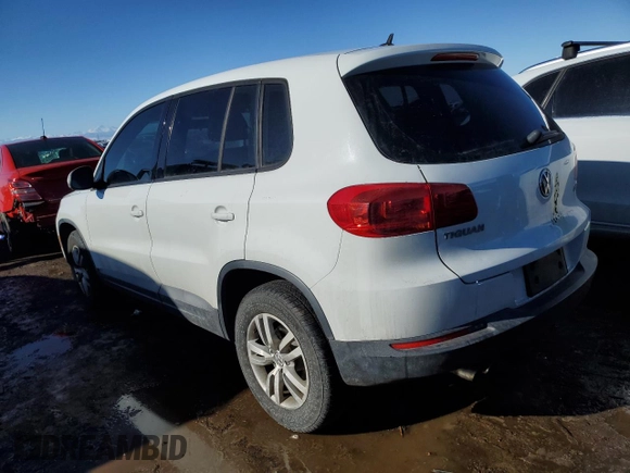 2014 Volkswagen Tiguan SE with VIN WVGAV3AXXEW626089, listed as a Copart auction lot 43056995 with 140,070 mi miles and Salvage title. Bid and sale history available at DreamBid. Image 2.